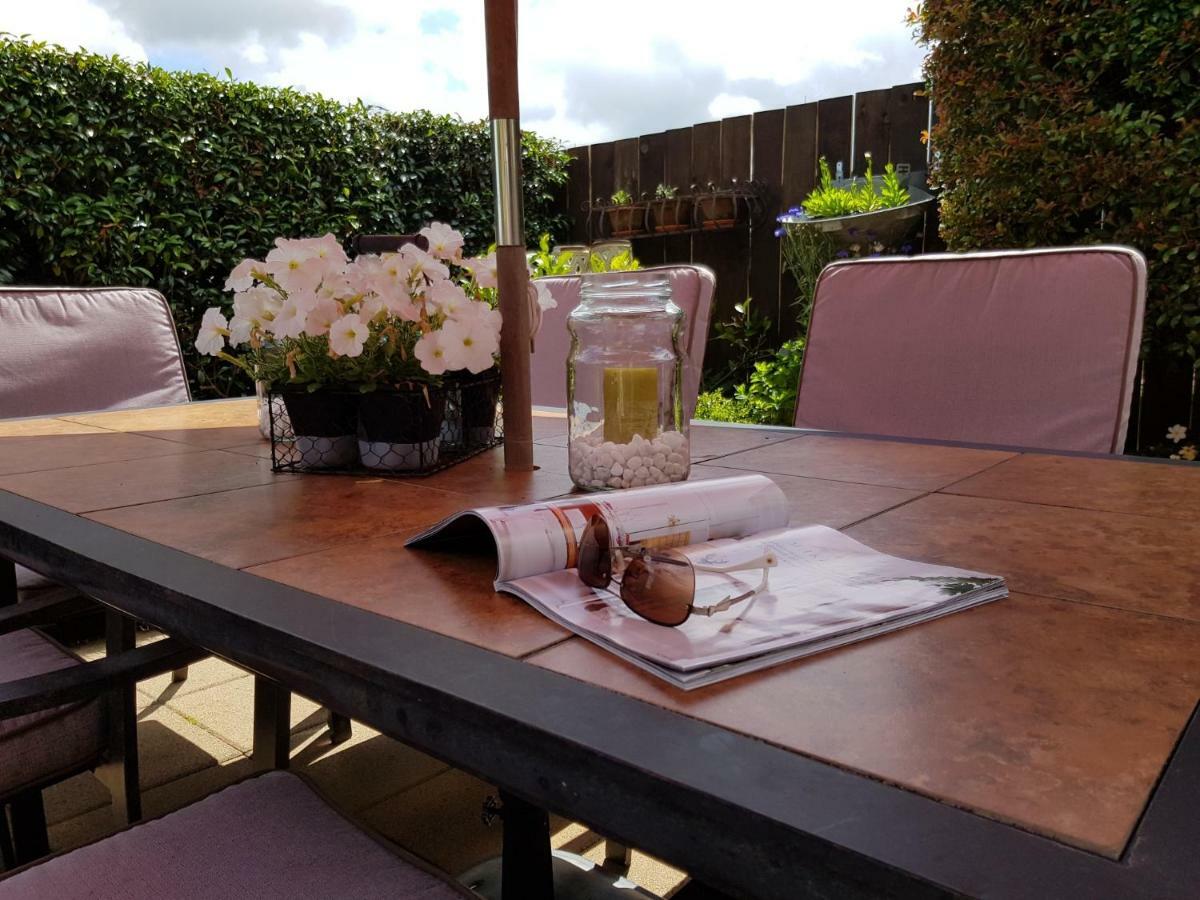Villa Te Soro Bed And Breakfast Оукланд Екстериор снимка